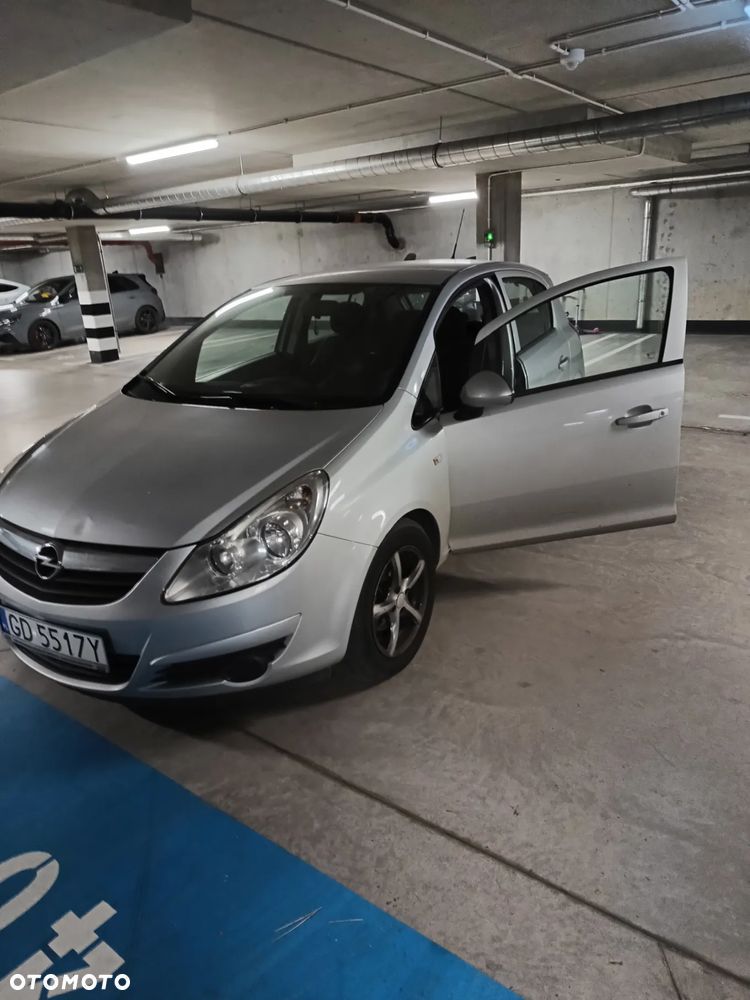 Opel Corsa 1.2 16V Enjoy - 9