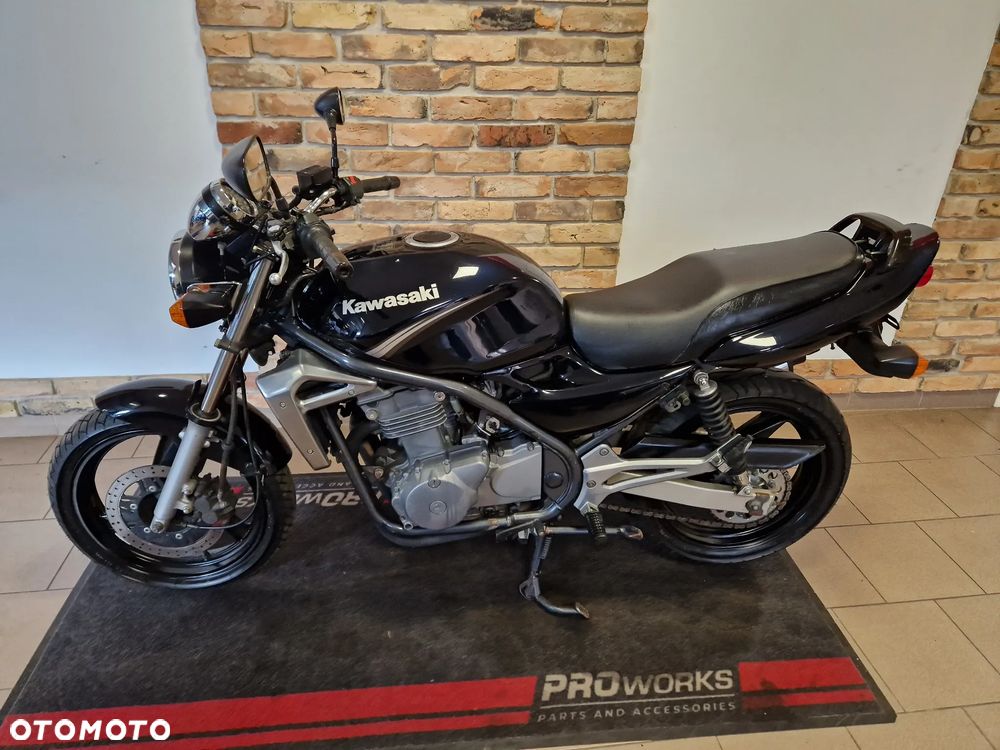 Kawasaki ER - 7