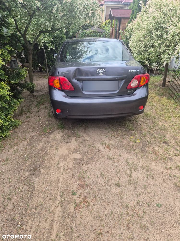 Toyota Corolla 1.4 D-4D Luna - 2