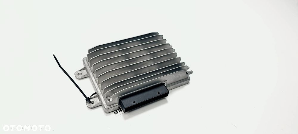 WZMACNIACZ AUDI A4 B9 QUATTRO HARMAN 8Y0035465A - 1