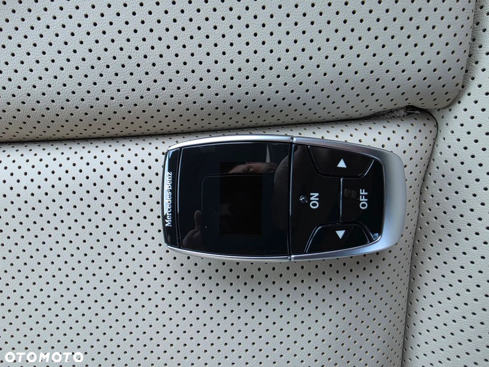 Mercedes-Benz Klasa V 300 d 4-Matic 9G-Tronic Exclusive (ekstra dł) - 27