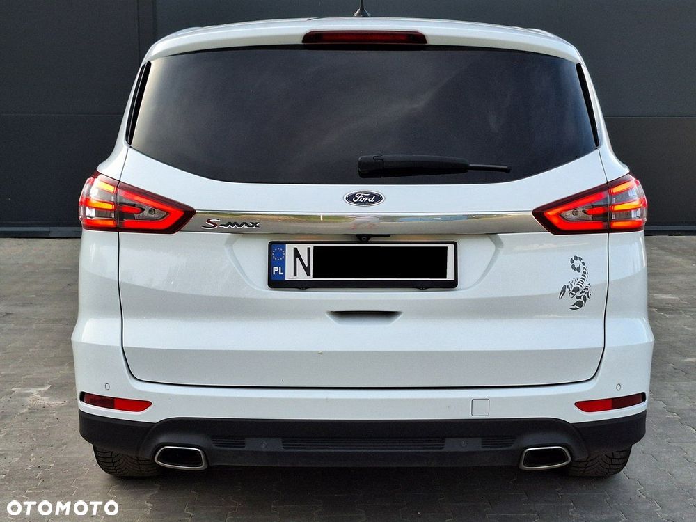 Ford S-Max - 15