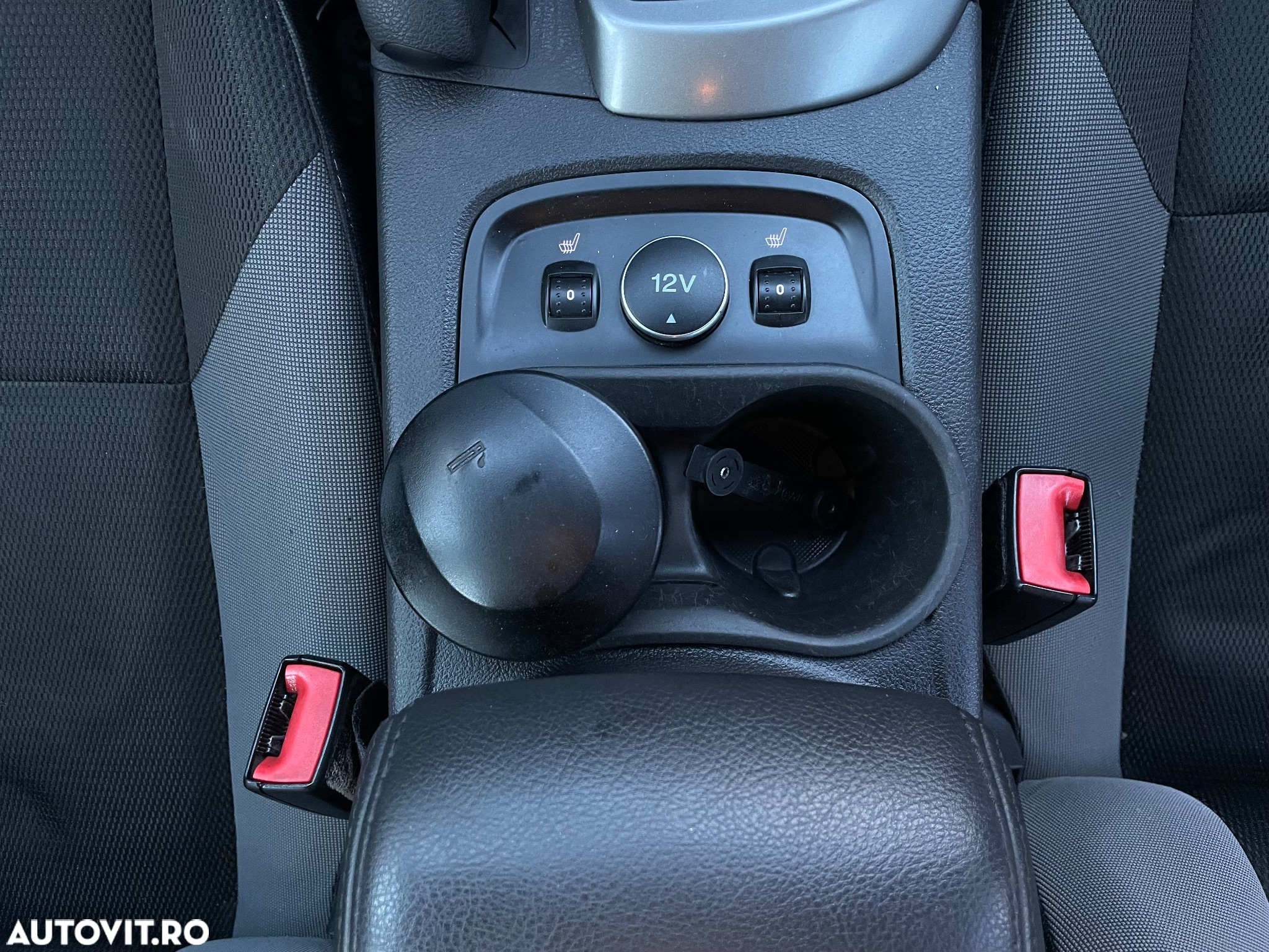 Ford Focus 2.0 TDCI DPF Powershift Titanium - 21