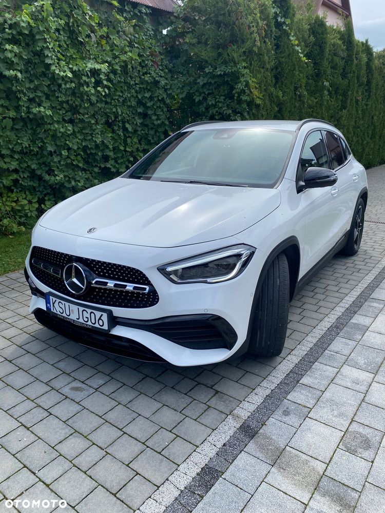 Mercedes-Benz GLA 250 4-Matic AMG Line - 4