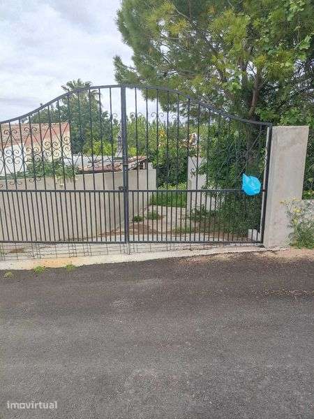 Lote de 520m em zona de construção - Grande imagem: 3/11