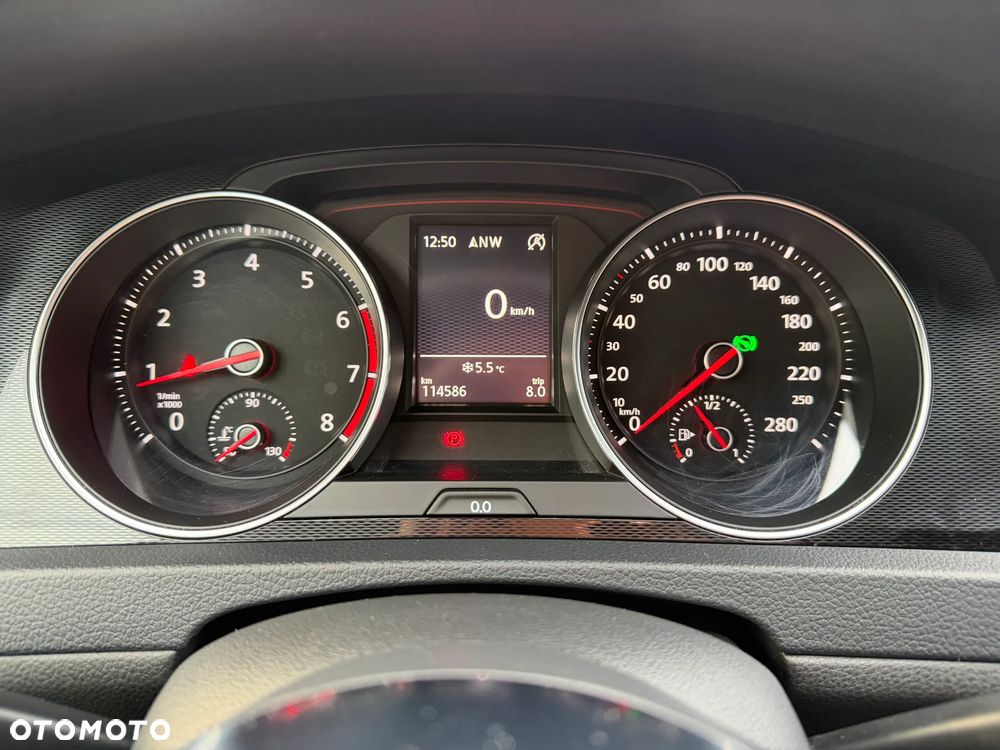 Volkswagen Golf - 19