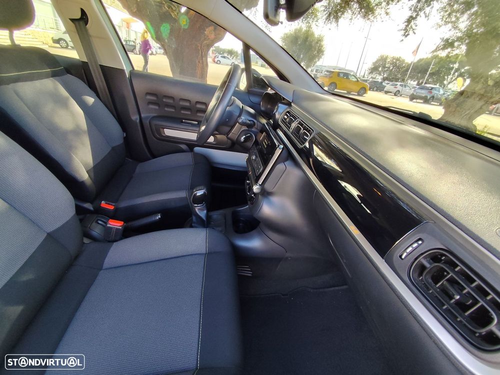 Citroën C3 1.2 PureTech Feel - 24