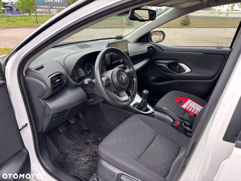 Toyota Yaris 1.5 Style - 11