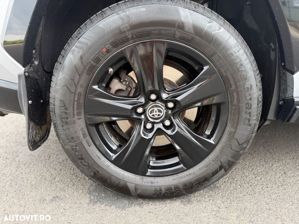 Toyota RAV4 - 26