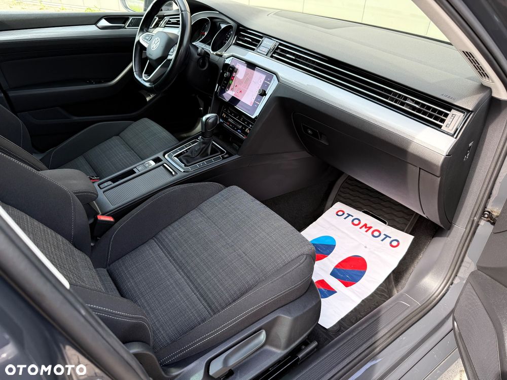 Volkswagen Passat 2.0 TDI SCR DSG Business - 15