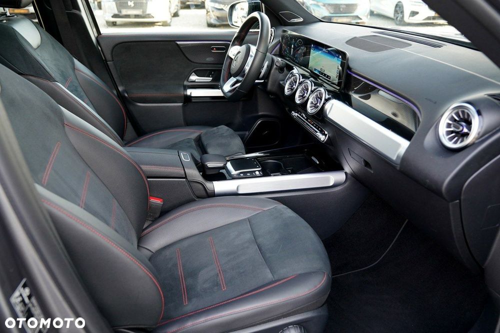 Mercedes-Benz GLB 250 4Matic 8G-DCT AMG Line Advanced Plus - 24