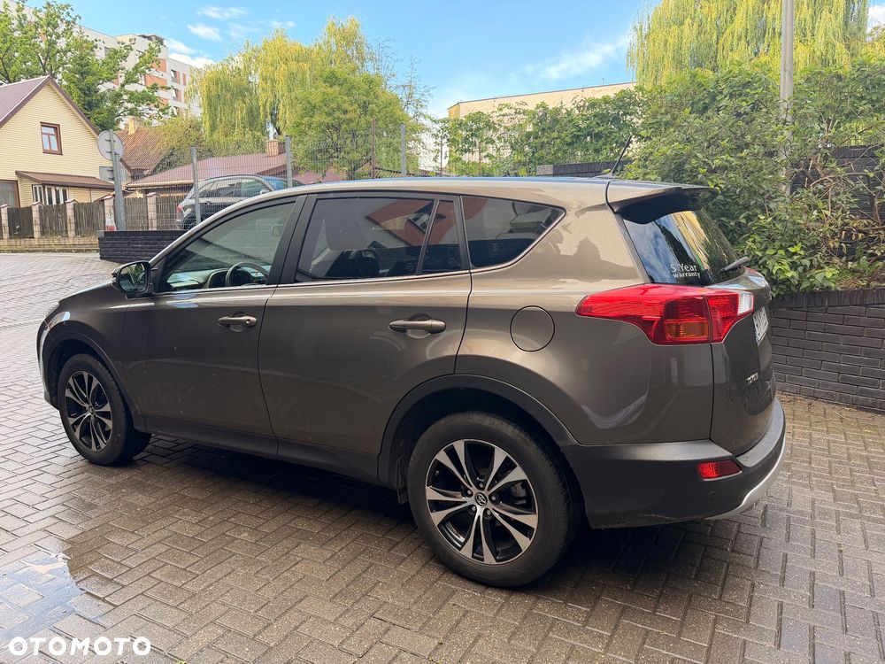 Toyota RAV4 2.0 D-4D Active - 5