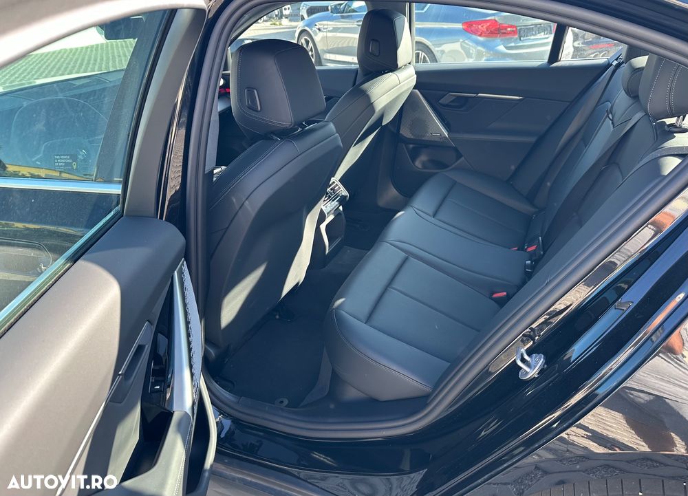 BMW Seria 5 - 25
