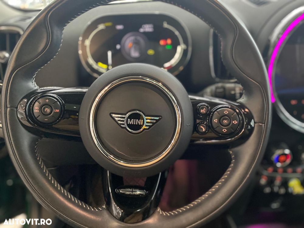 Mini Countryman - 11