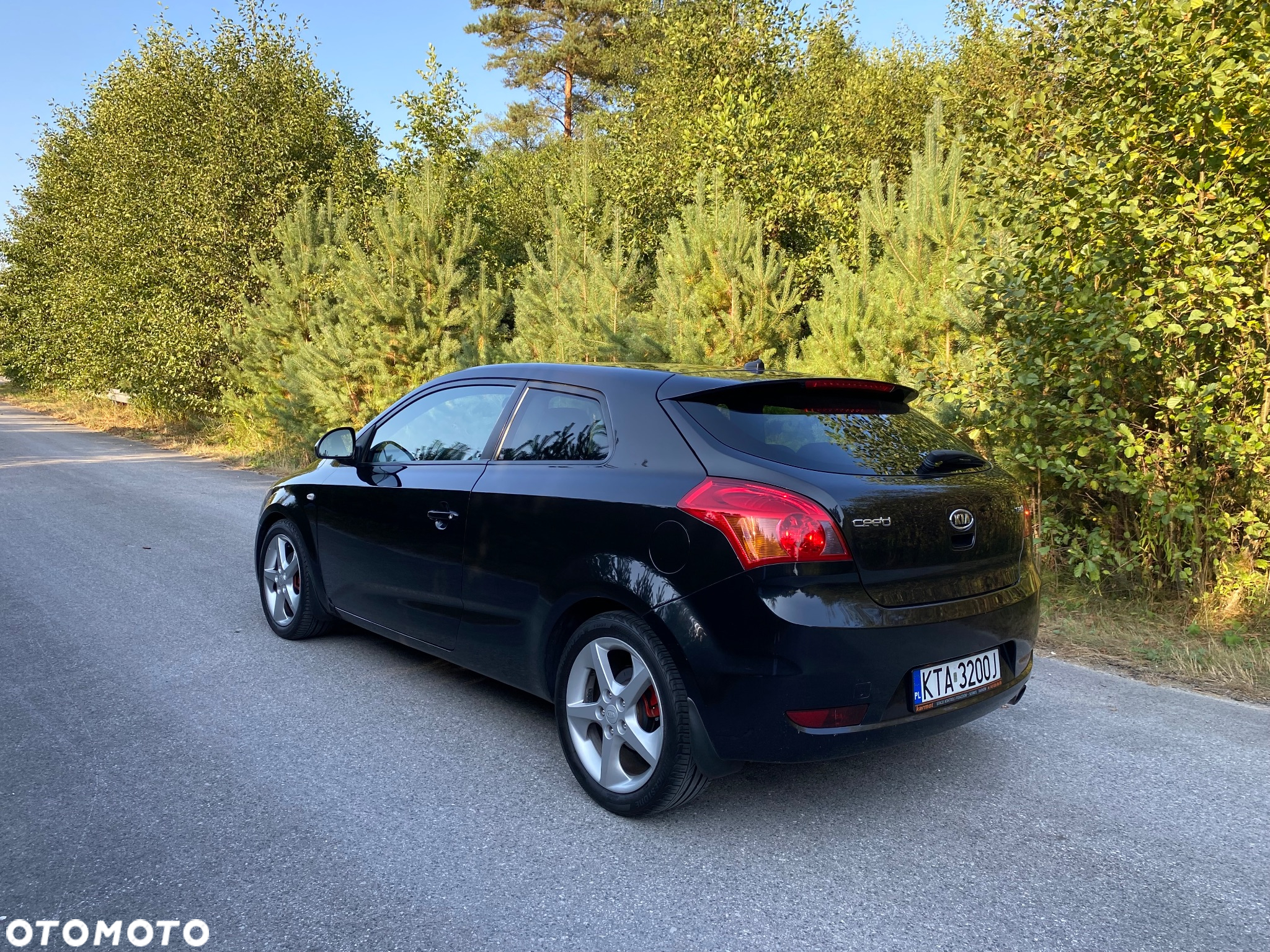 Kia ProCeed - 16
