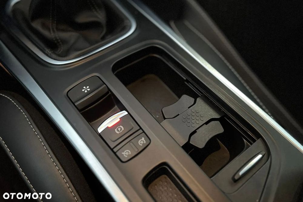 Renault Megane 1.2 Energy TCe GT Line - 34