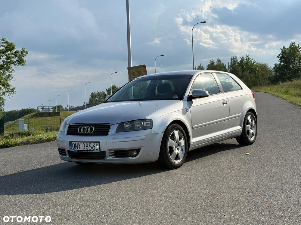 Audi A3 3-drzwiowe 1.6 Ambition - 15