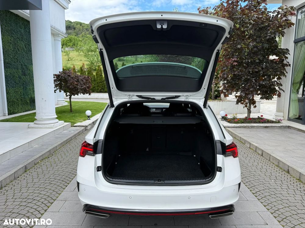 Skoda Octavia 2.0 TDI DSG RS Plus - 26