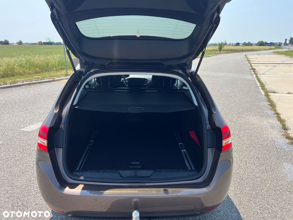 Peugeot 308 BlueHDi 150 Stop & Start GT-Line Edition - 19