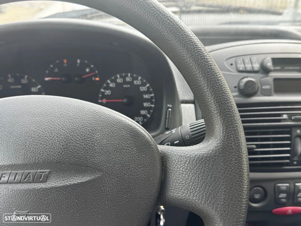 Fiat Punto 1.2 16V ELX - 9