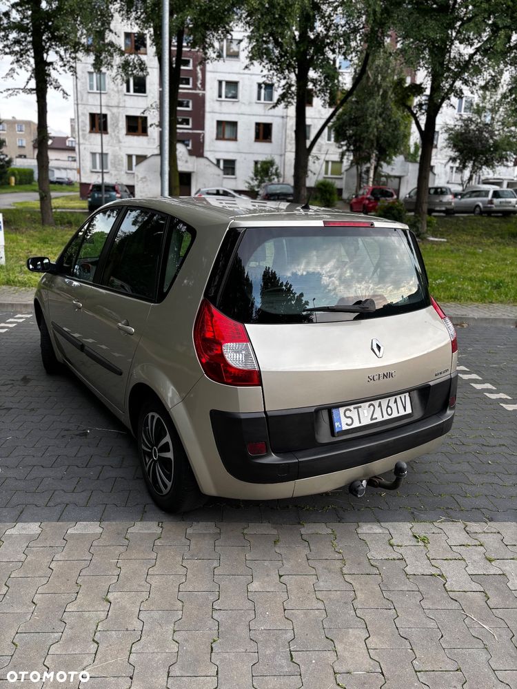 Renault Scenic 1.6 16V Expression - 6