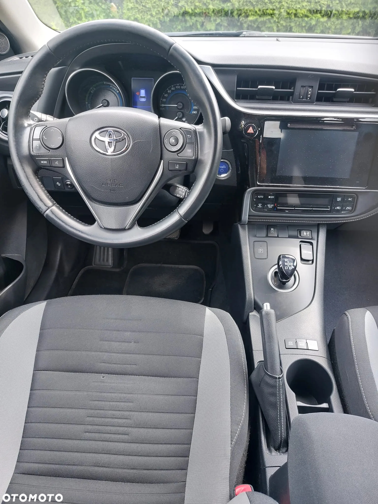 Toyota Auris 1.8 VVT-i Hybrid Automatik Life - 17