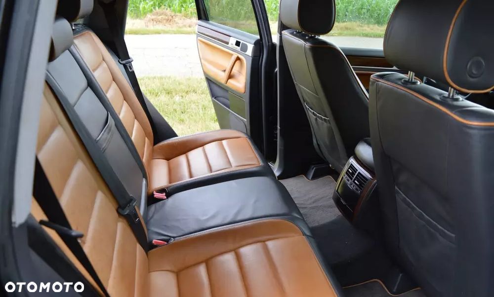Volkswagen Touareg 3.0 V6 TDI Tiptr - 3