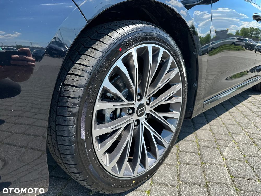 Bestune B70 2.0T Elegance - 3