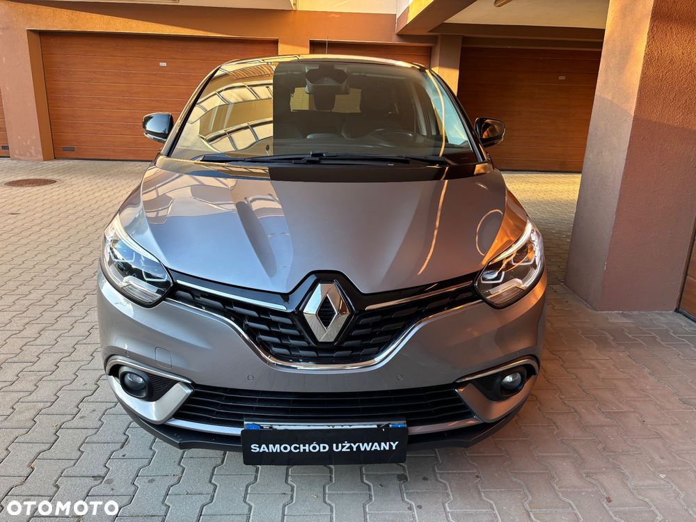 Renault Scenic - 17