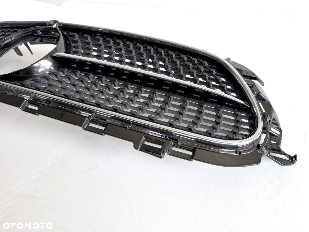ATRAPA GRILL Mercedes E-klasa W213 W238 Lift - AMG Diamond - 7