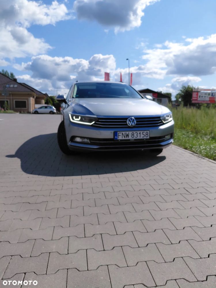 Volkswagen Passat Variant 2.0 TDI (BlueMotion Technology) Comfortline - 2