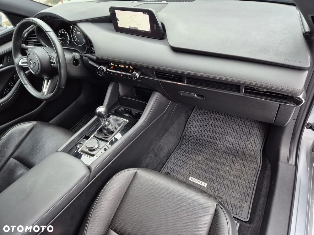 Mazda 3 SKYACTIV-G 2.0 M-Hybrid SELECTION - 10