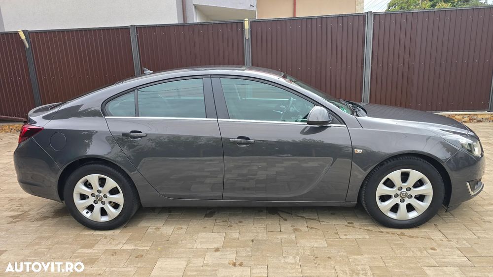 Opel Insignia - 4