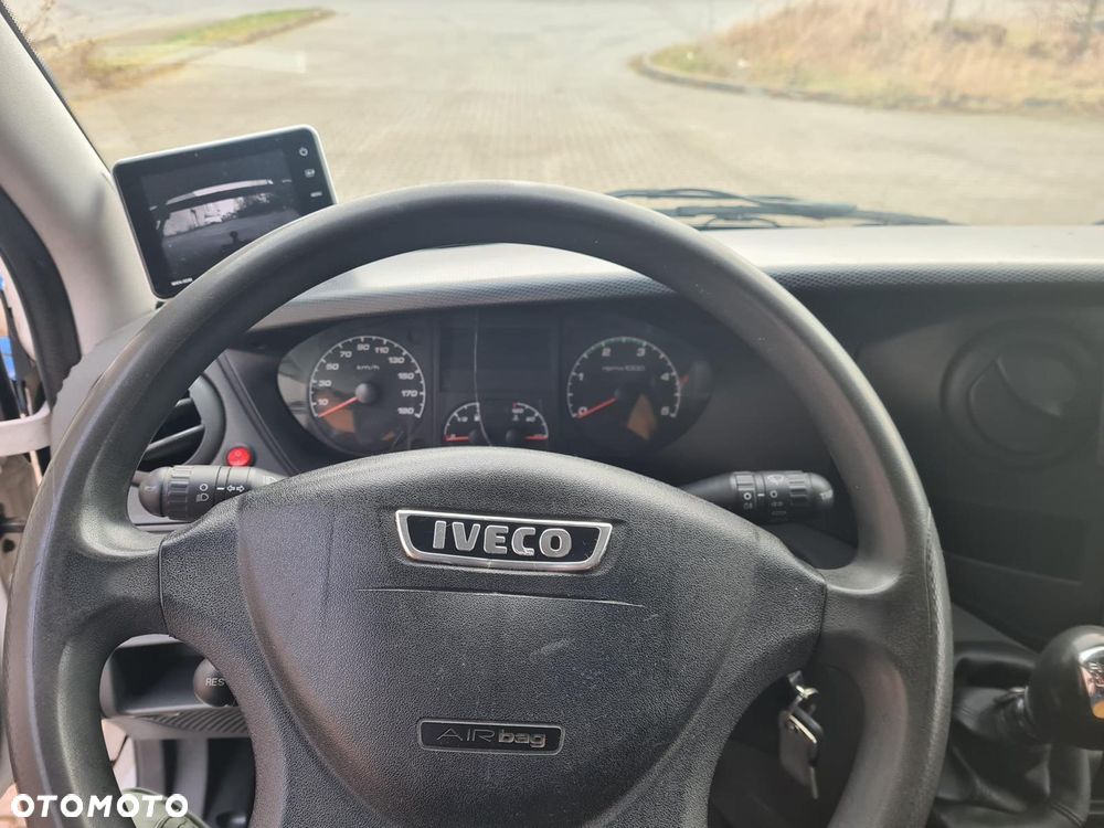 Iveco Daily - 12