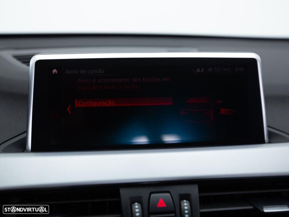 BMW X1 16 d sDrive Auto - 27