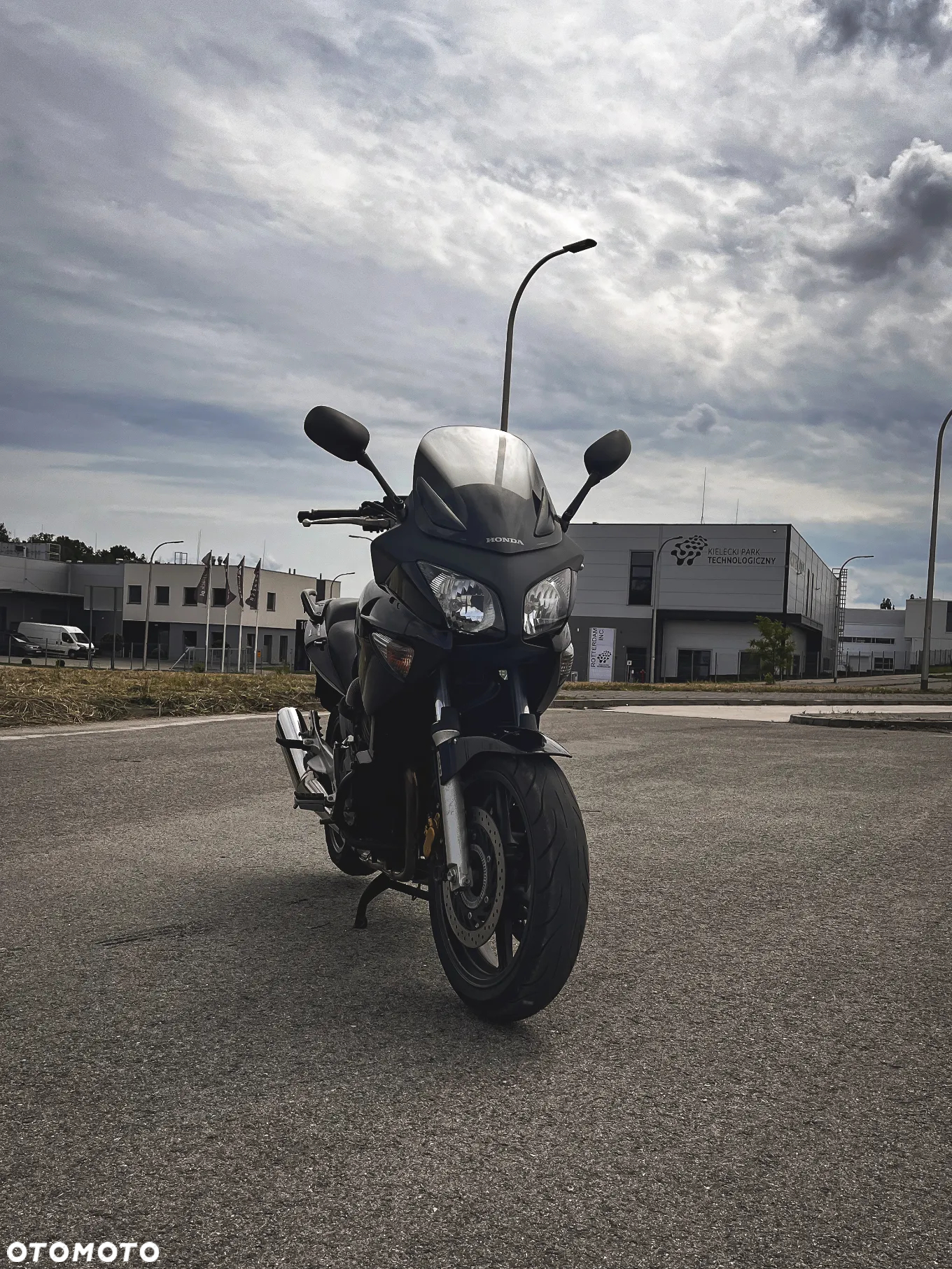 Honda CBF - 6