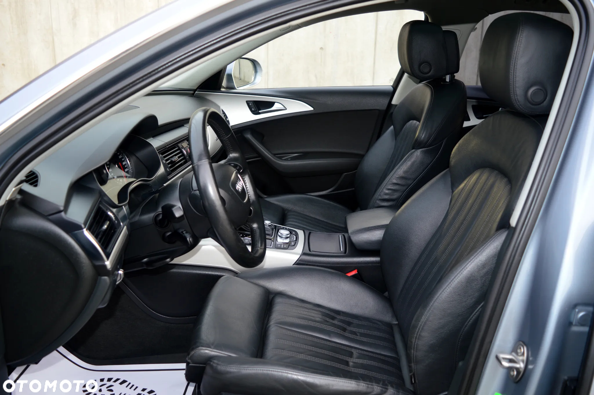 Audi A6 Avant 3.0 TDI quattro S tronic - 9