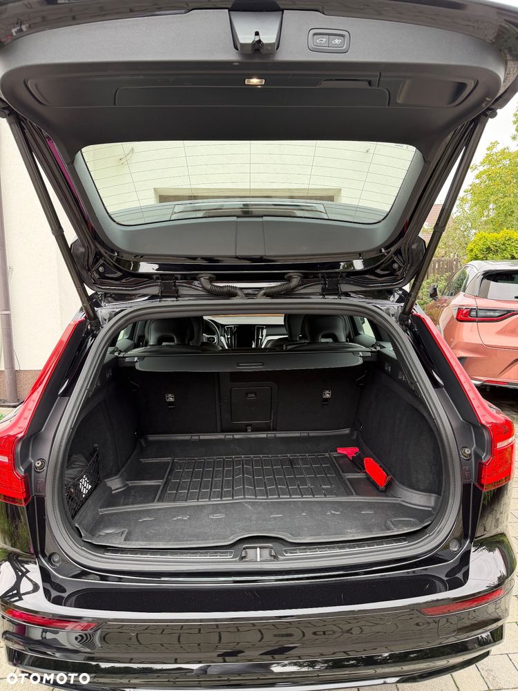 Volvo V60 B4 D Plus Dark - 10