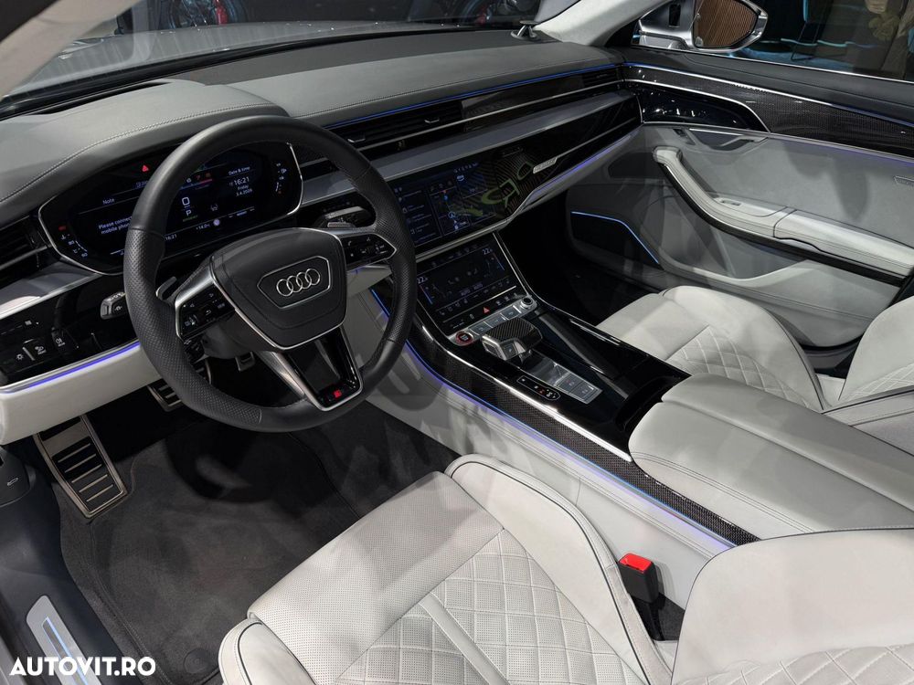 Audi S8 PI quattro Tiptronic MHEV - 26