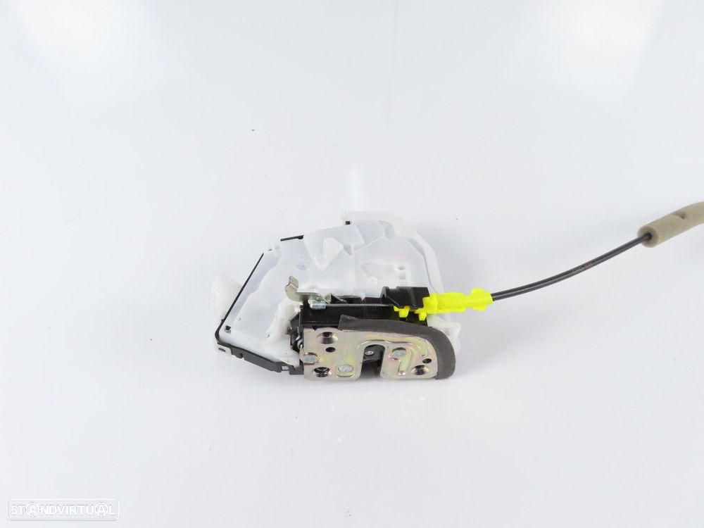 Fecho da porta Esquerdo/Trás Usado / Original NISSAN JUKE II (F16) 825016PE0A - 1