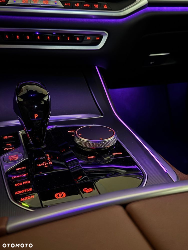 BMW X5 M M50d - 29