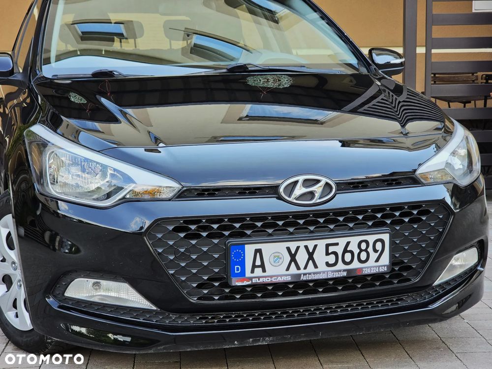 Hyundai i20 1.2 - 12