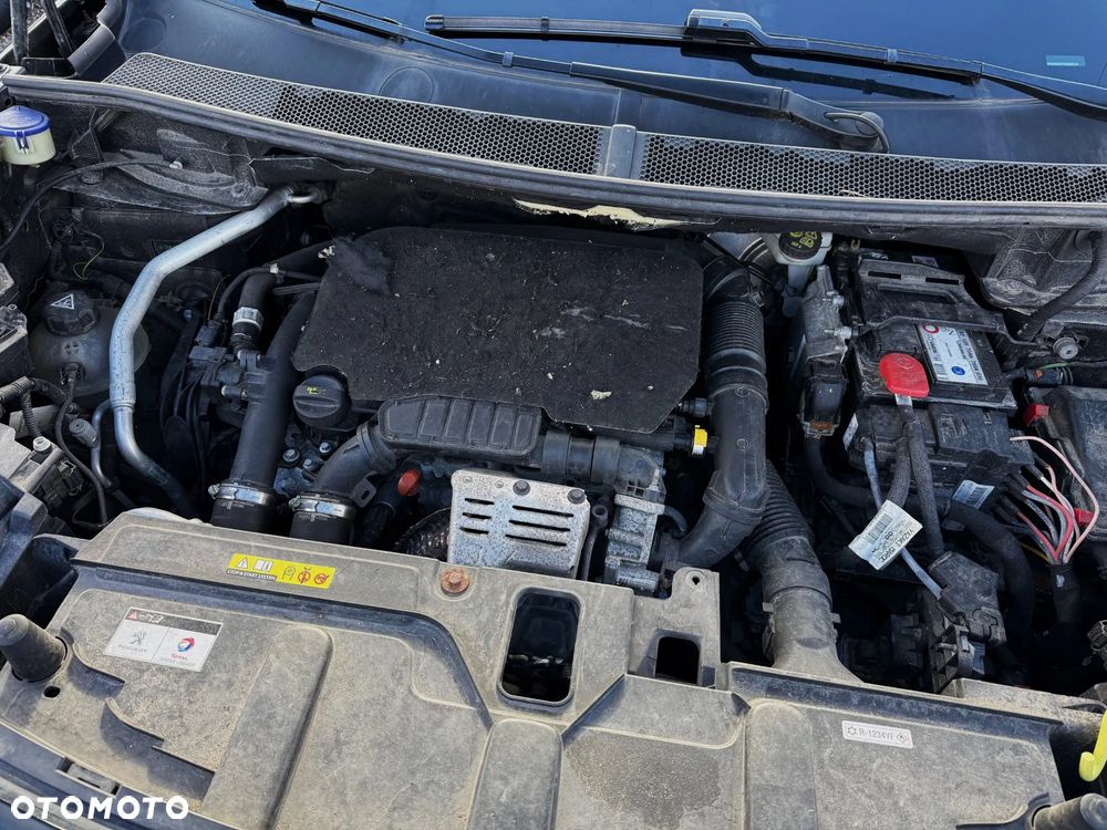 Peugeot 3008 1.2 PureTech Allure S&S - 15