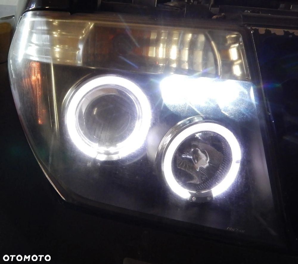 Lampa reflektor przód komplet Nissan Navara D40 Pathfinder R51 05-12 Shadow Line Łuków części - 8