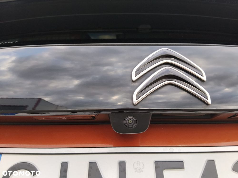 Citroën C4 BlueHDi 130 Stop&Start EAT8 SHINE - 16