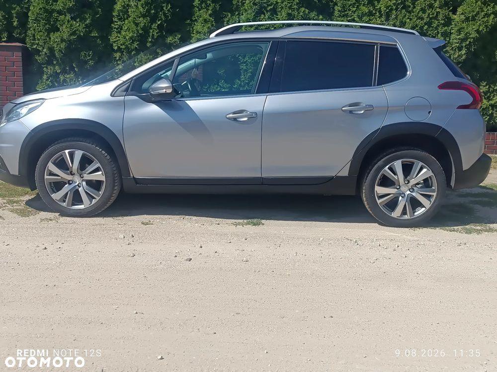 Peugeot 2008 1.5 BlueHDi Allure S&S - 14