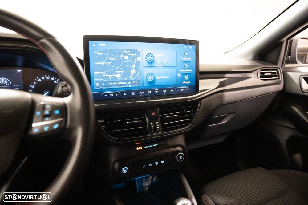 Ford Focus SW 1.0 EcoBoost MHEV ST-Line - 10