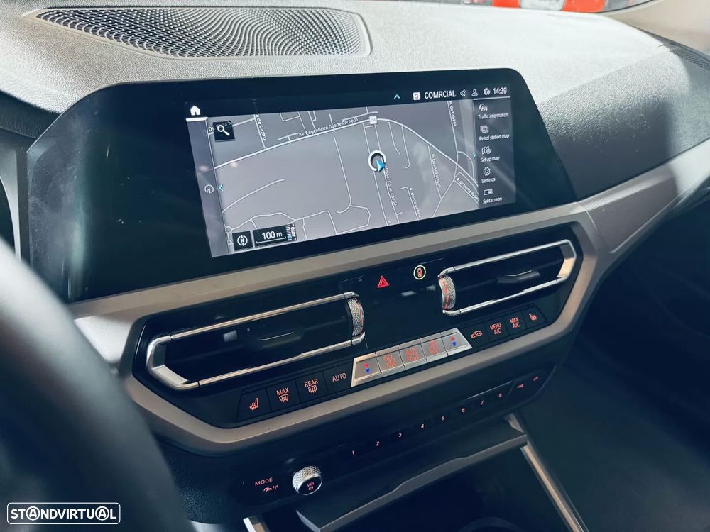 BMW 330 e Touring Aut. Sport Line - 37