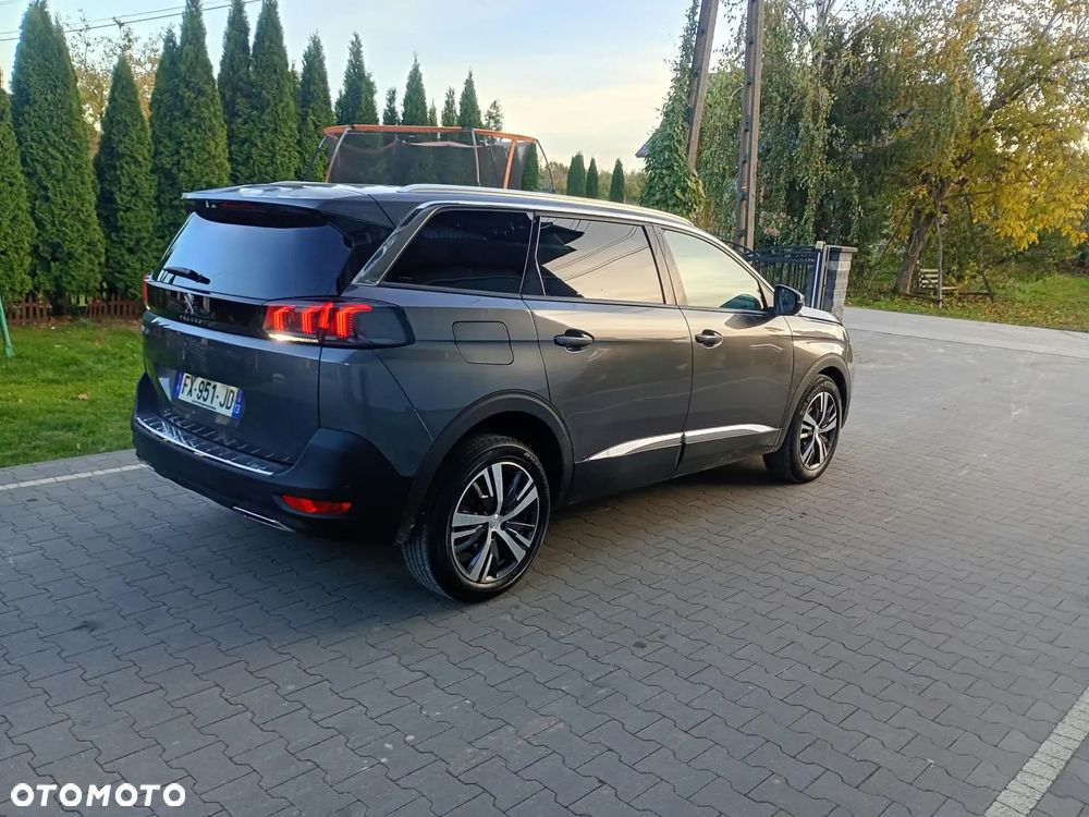 Peugeot 5008 - 4