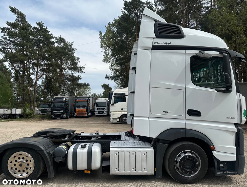 Mercedes-Benz ACTROS 1845 SPACE AUTOMAT RETARDER STANDKLIMA SPOJLERY WEBASTO LODÓWKA 2xALUTANK 700000km EURO 6 LOW DECK MEGA 2016 ŁADNY - 6